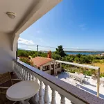 Verica - Mit Meerblick & Pool Auf Der Insel Rab Banjol