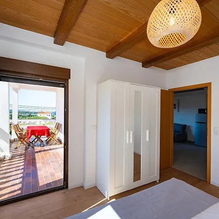 Verica - Mit Meerblick & Pool Auf Der Insel Rab Lejlighed Banjol
