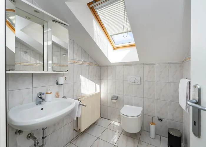 Appartement Verica - Mit Meerblick & Pool Auf Der Insel Rab Banjol