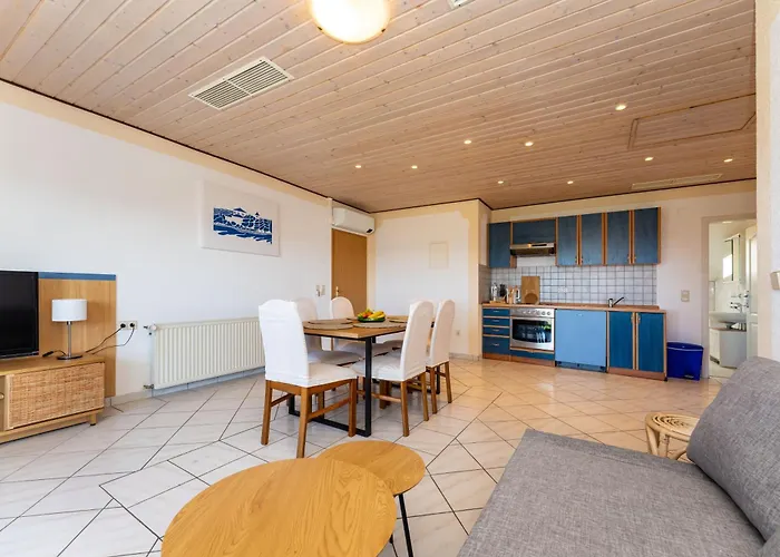 Verica - Mit Meerblick & Pool Auf Der Insel Rab Appartement *