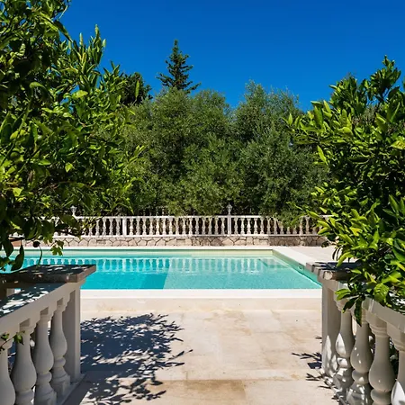 Verica - Mit Meerblick & Pool Auf Der Insel Rab Banjol