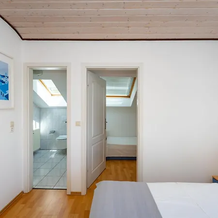 Apartament Verica - Mit Meerblick & Pool Auf Der Insel Rab Banjol