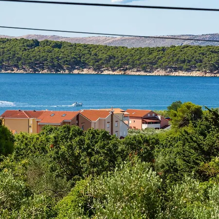 Lägenhet Verica - Mit Meerblick & Pool Auf Der Insel Rab