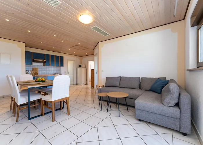 Verica - Mit Meerblick & Pool Auf Der Insel Rab * Banjol