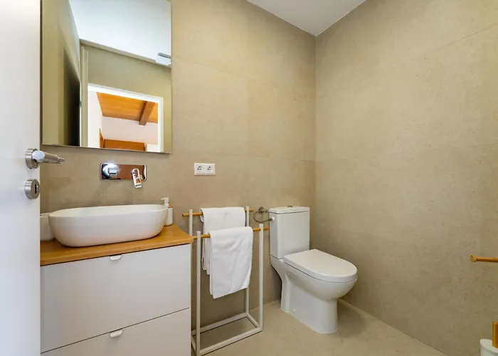 Διαμέρισμα Verica - Mit Meerblick & Pool Auf Der Insel Rab