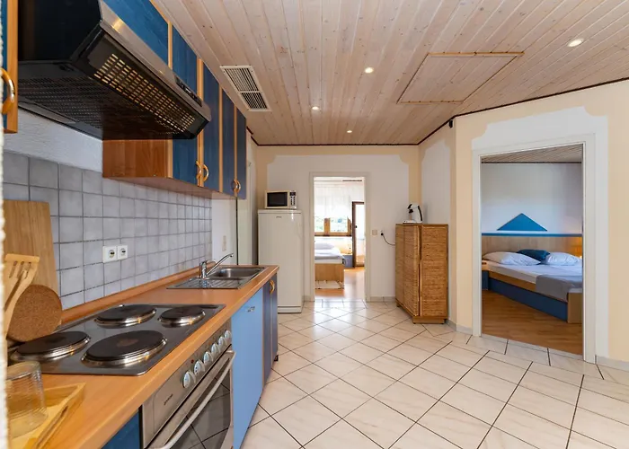 Verica - Mit Meerblick & Pool Auf Der Insel Rab * Banjol