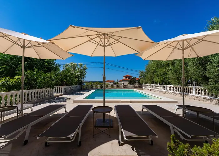 Apartament Verica - Mit Meerblick & Pool Auf Der Insel Rab Banjol